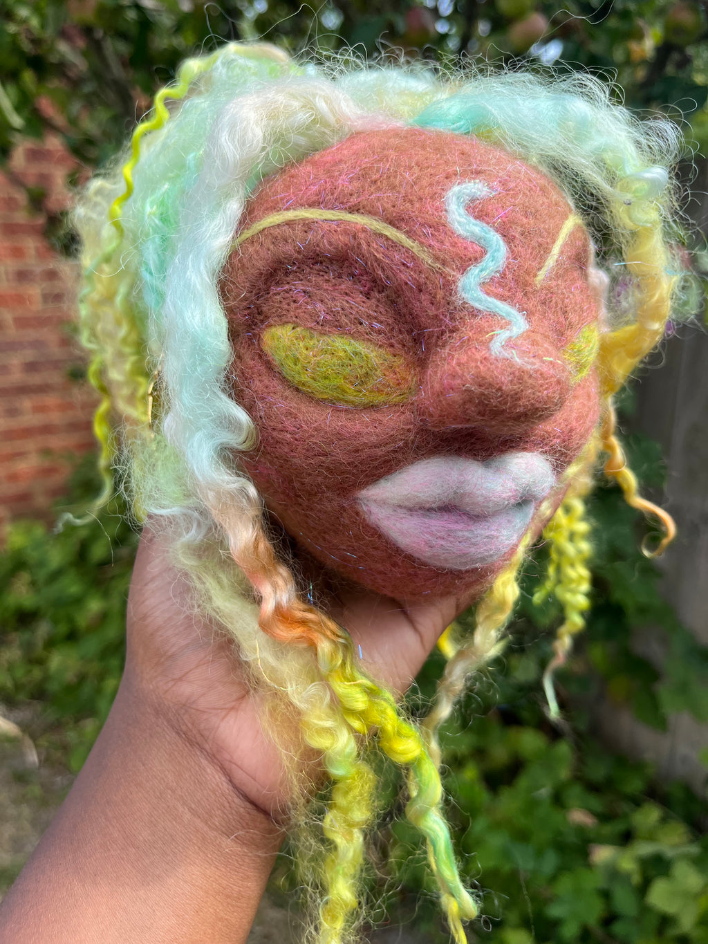 Vee the siren